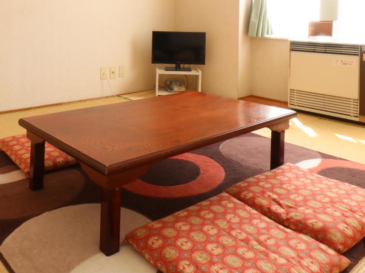 Hôtel Annex Kashiwaya à Yuzawa  Extérieur photo